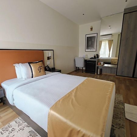 Shulem Boutique Hotel Dimāpur Exteriör bild