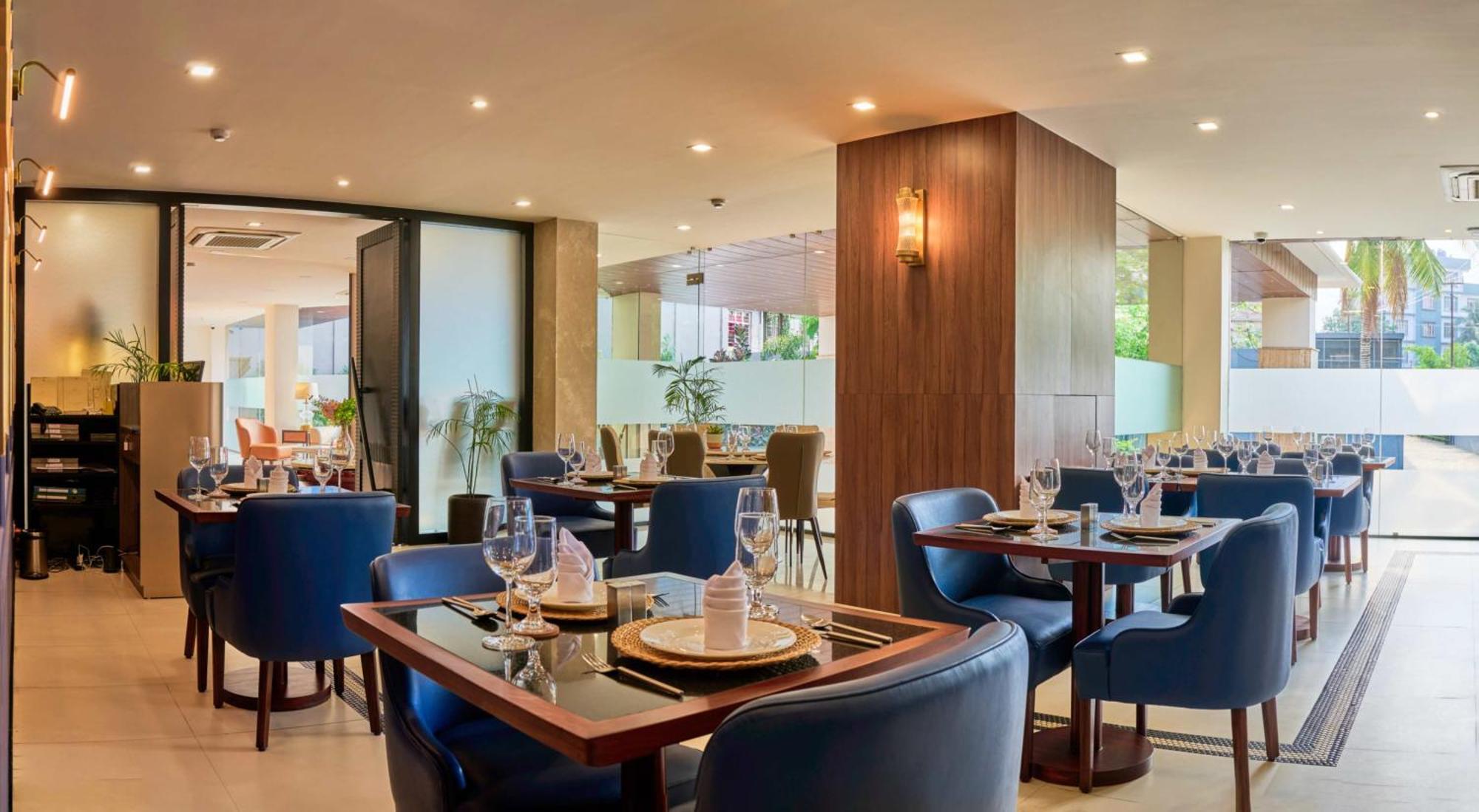 Shulem Boutique Hotel Dimāpur Exteriör bild